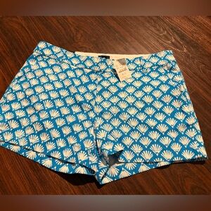 NWT J.Crew size 10 Blue and White Patterned Women Shorts